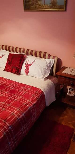Гостевой дом Guest House Aurora Херцег-Нови Трехместный номер с общей ванной комнатой-6