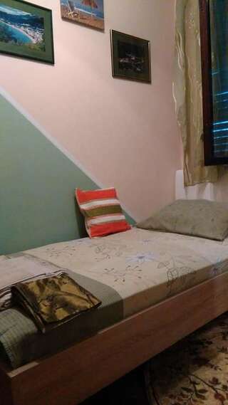 Гостевой дом Guest House Aurora Херцег-Нови Одноместный номер с душем-4