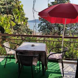 Гостевой дом Guest House Aurora Херцег-Нови Трехместный номер с общей ванной комнатой-26